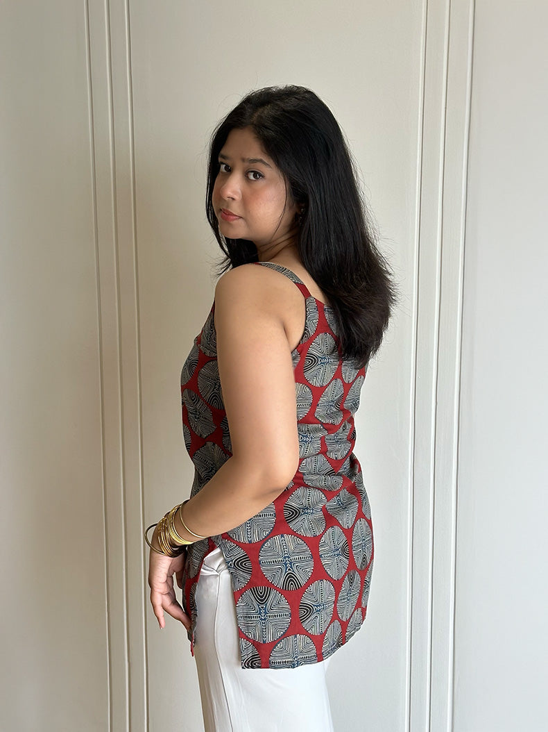 Inaya Short Kurti Sleeveless