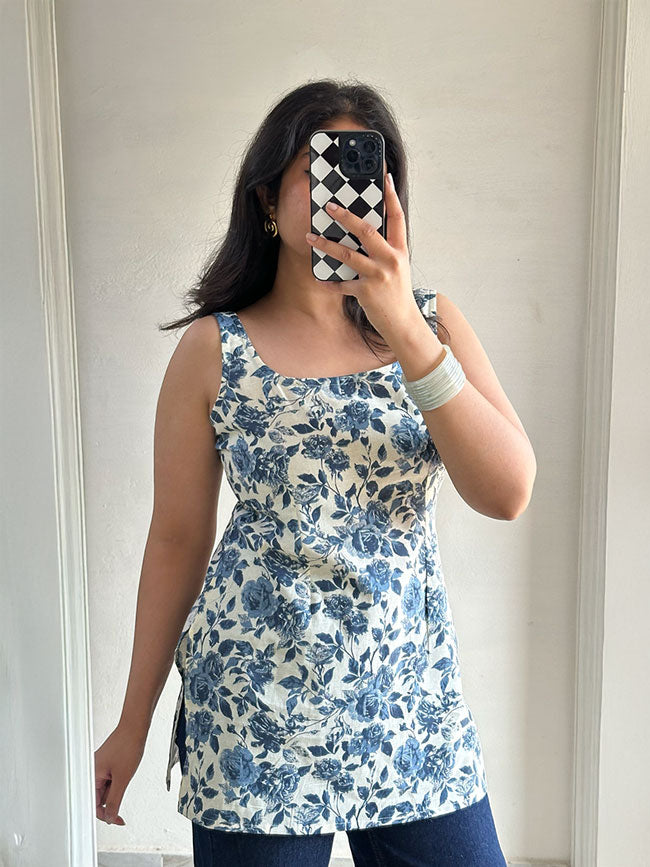 Elsa Sleeveless Short Kurti