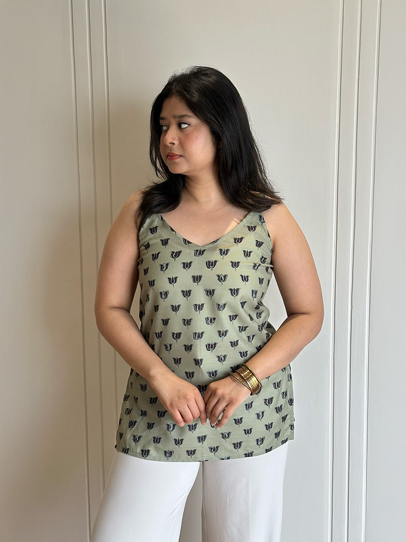 Luma Short Kurti Sleeveless